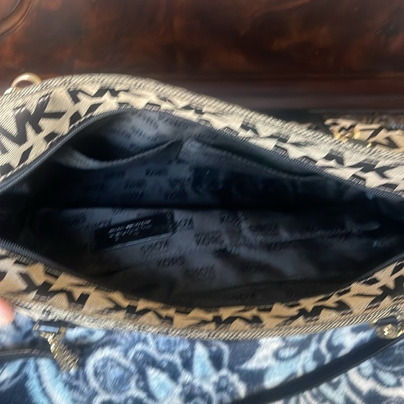 MK shoulder bag with black and brown tone - Picture 2 of 3